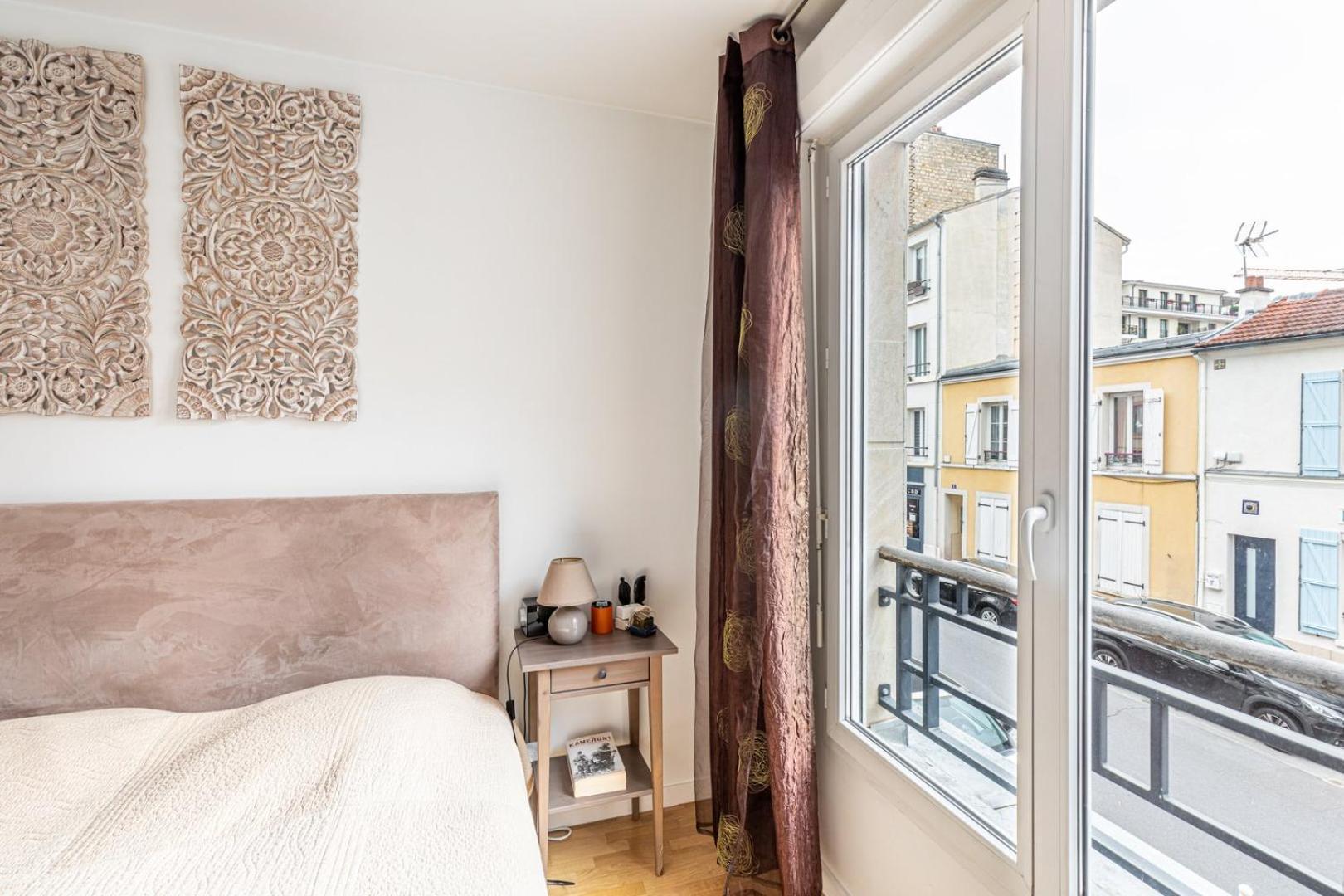 Guestready - Red Letters In Montrouge Apartment Exterior photo